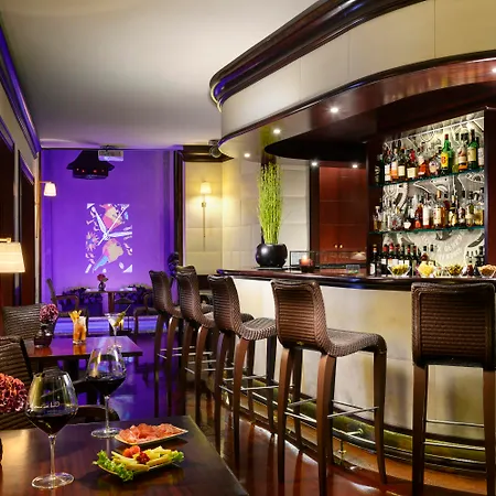 L'orologio Hotel 4*